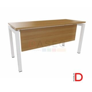Escritorio bench con faldón y perfil metálico, cubierta de melamina de 21mm.
