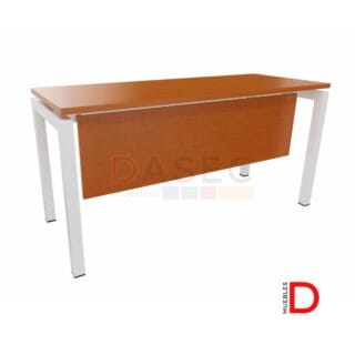 Escritorio bench con faldón y perfil metálico, cubierta de melamina de 21mm.