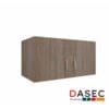 El gabinete colgante de 2 puertas es una solución versátil y moderna para optimizar el espacio de almacenamiento en oficinas y espacios de trabajo. Fabricado en melamina de 18 mm de espesor, destaca por su durabilidad y un acabado profesional. Equipado con manillas metálicas que aportan elegancia y resistencia, este gabinete está disponible en diferentes anchos (40 cm, 70 cm, 80 cm y 90 cm) y cuenta con una profundidad de 40 cm para adaptarse a tus necesidades. Su diseño compacto y funcional es ideal para organizar documentos y utensilios manteniendo un estilo moderno.